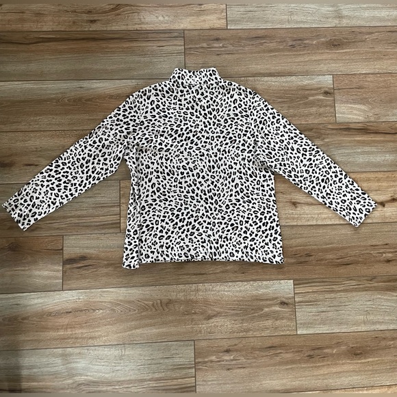 Croft&Barrow Animal Print Stretch Turtleneck long sleeve, women’s XXL - Picture 3 of 3